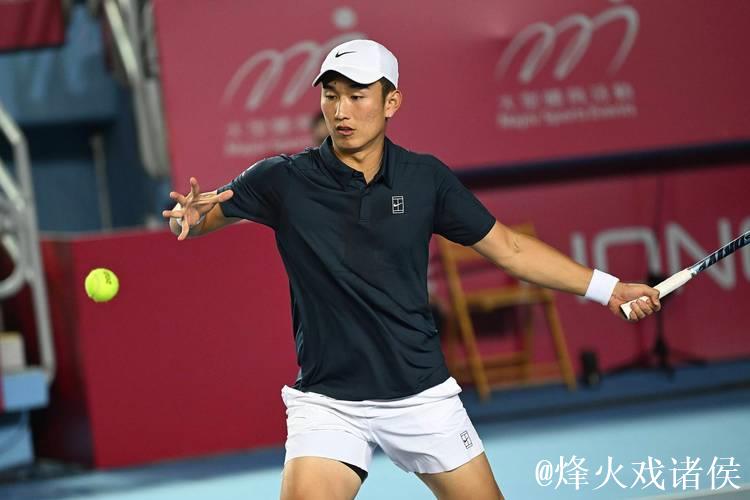 ATP香港站:商竣程不敌布勃里克 无缘三连冠四强之路 ATP香港站:商竣程不敌布勃里克 无缘三连冠四强之路